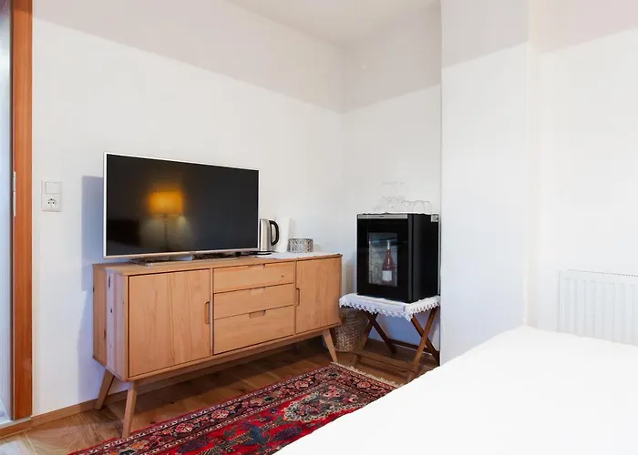 Am Weinberg * דויטשלנדסברג